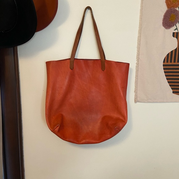 Madewell Handbags - Madewell leather tote